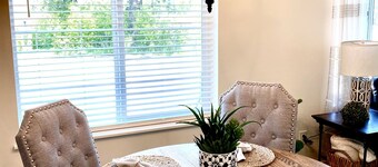 French Country Farmhouse -15 min from Glacier NP-Whitefish Mtn, & Flathead Lake!
