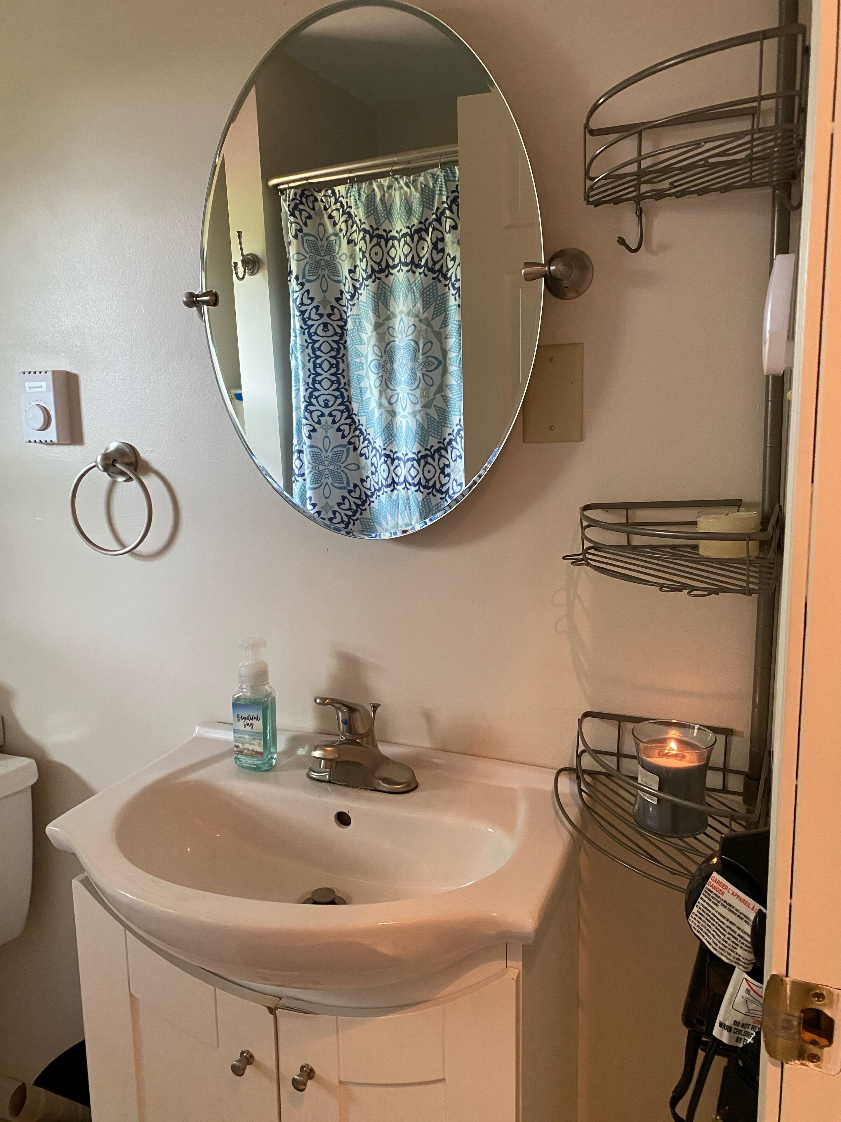 Close to Holiday Valley and Village.  Spacious Rooms, Great for families!