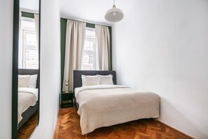 1 室のベッドルーム、アイロン / アイロン台、WiFi、ベッドシーツ