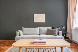 テレビ、ステレオ