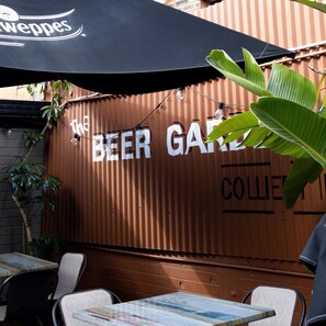 Outdoor dining - Colliery Inn, Wallsend (Wallsend)