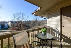 Condo (Bentley's Bungalow - Resort Amenities) | Balcony - Bentley's Bungalow (Branson)
