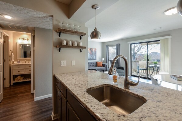 Apartment (Bentley's Bungalow - Resort Amenities) | Eigene Küche