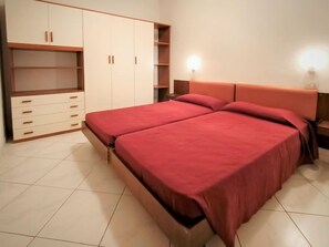 2 chambres, accès à Internet