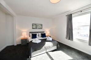 2 bedrooms, iron/ironing board, free WiFi, bed sheets