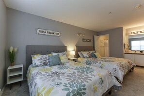 Condo (Stay-A-While - Private Screened Porch) | Exterior - Stay A While (Branson)