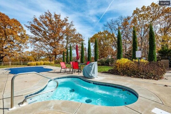 House (Coyote Cabin - EXCELLENT Location - 6) | BBQ/picnic area