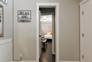 Cabin (87890 Cabin getaway)