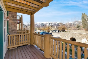 Front deck - Don’t miss out! Book our Cozy Corner Condo for next winter!  (Eden)