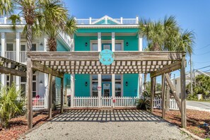 Exterior - Deja Blue-  Direct beach view & Heated Pool (Panama City Beach)
