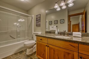 Condo, 2 Bedrooms | Bathroom | Towels