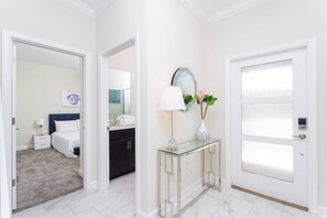 4 bedrooms, desk, iron/ironing board, WiFi