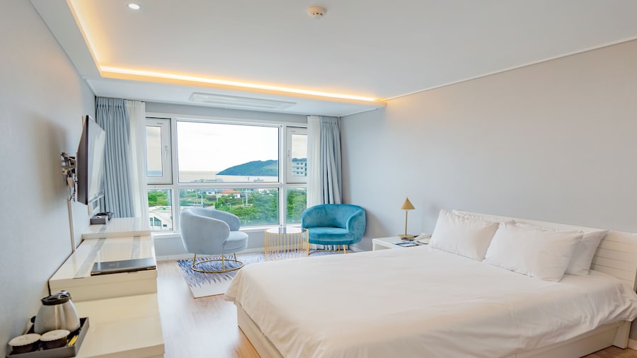 Hotel Sweet Castle Jeju Hamdeok
