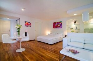 1 bedroom, iron/ironing board