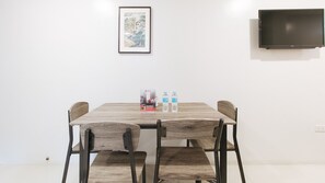Room - Reddoorz Near Fernwoods Garden Quezon City (Quezon City)