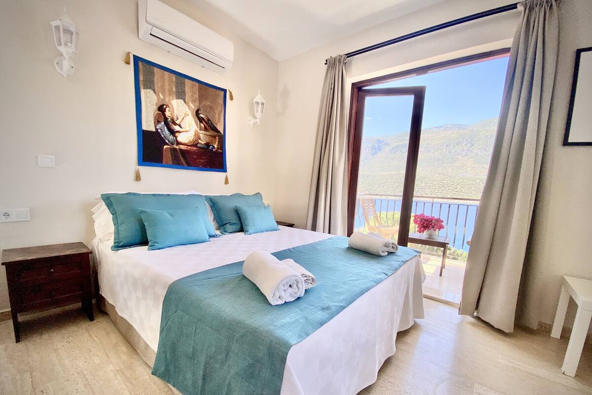 Standard Villa, 5 Bedrooms, Sea View | Free WiFi