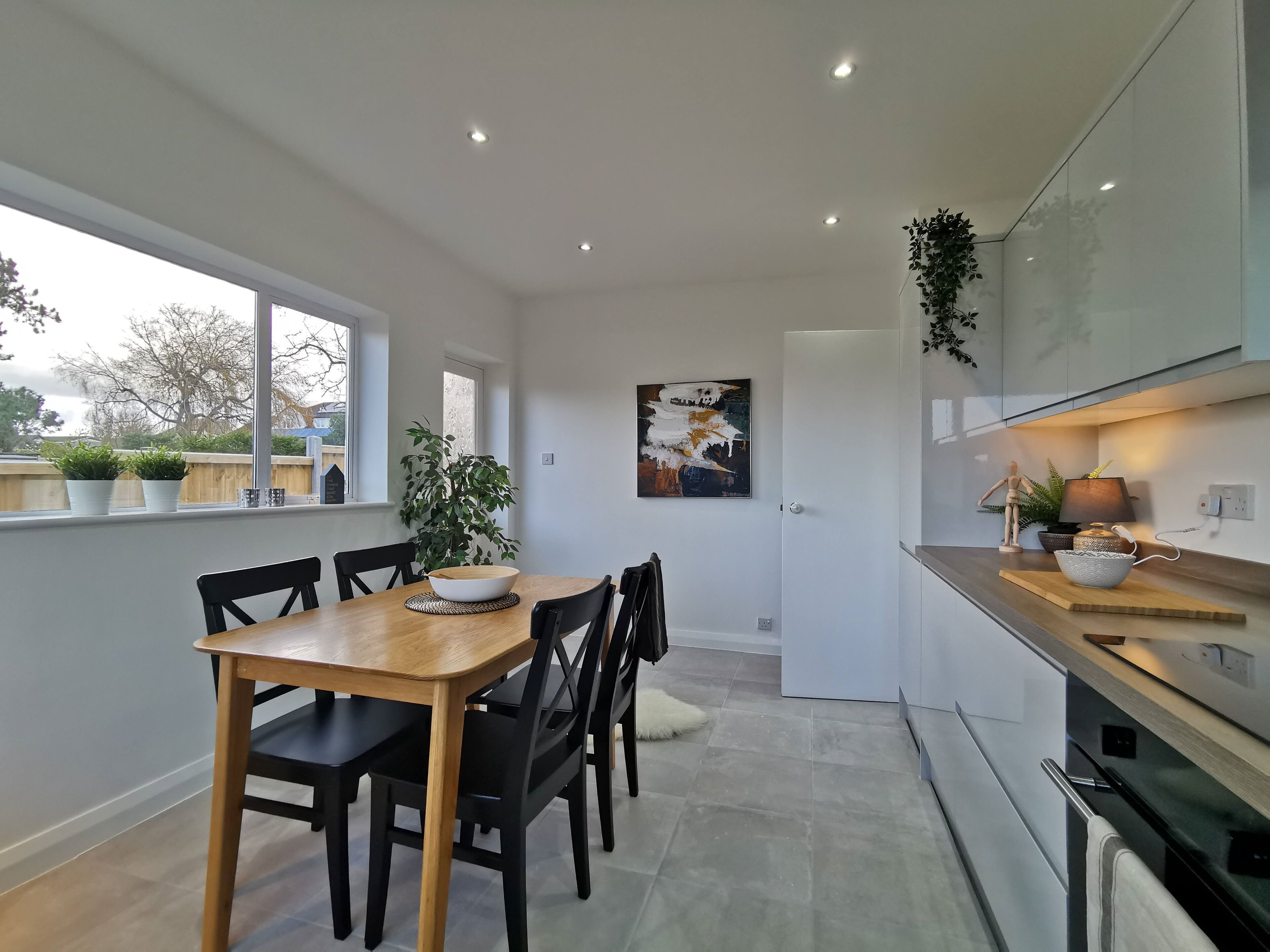 House, Multiple Beds | Private kitchen | Oven, dishwasher, electric kettle, toaster