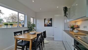 House, Multiple Beds | Private kitchen | Oven, dishwasher, electric kettle, toaster