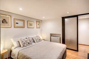 3 bedrooms, iron/ironing board, travel cot, free WiFi - Great experience for family or friends Trastevere (Roma)