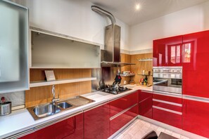 Fridge, microwave, oven, stovetop - Great experience for family or friends Trastevere (Roma)