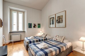 3 bedrooms, iron/ironing board, travel cot, free WiFi