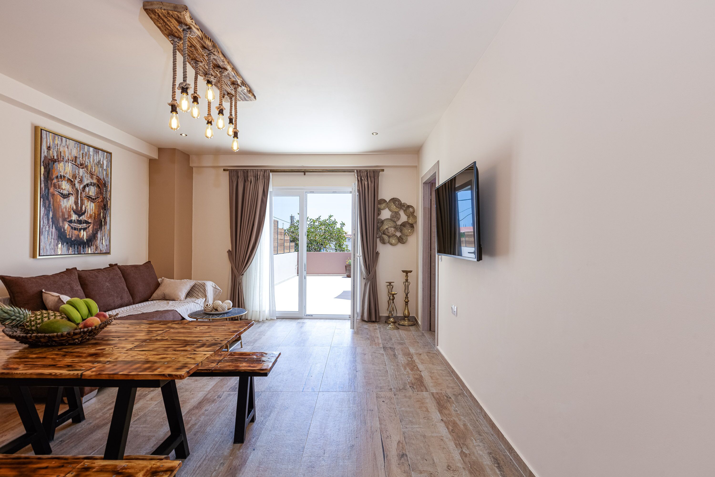 Semiso Beach Suites- 2 Bedroom Apartment 