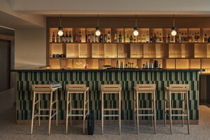 Bar (en la propiedad)
