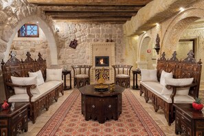 Suite (Kadi Burhaneddin Cave)