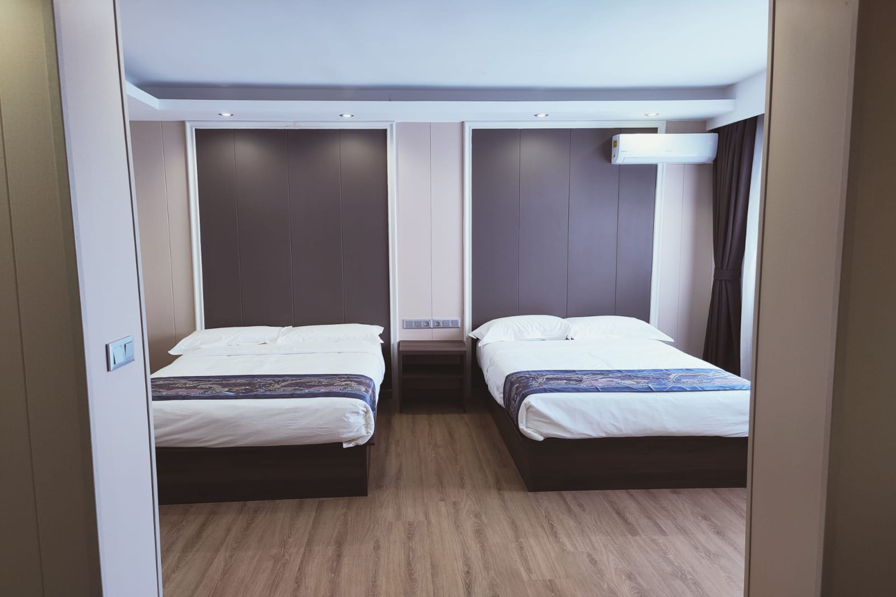 soundproofing, iron/ironing board, free wifi, bed sheets