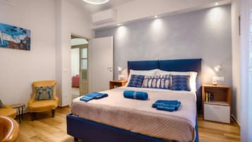 3 habitaciones, caja de seguridad en la habitación y escritorio