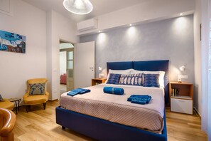 3 bedrooms, in-room safe, desk, iron/ironing board - Lady Camollia Apartment, apartment in the center of Siena with parking (Siena)