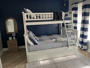 2 Schlafzimmer, Bügeleisen/Bügelbrett, Reisekinderbett, kostenloses WLAN