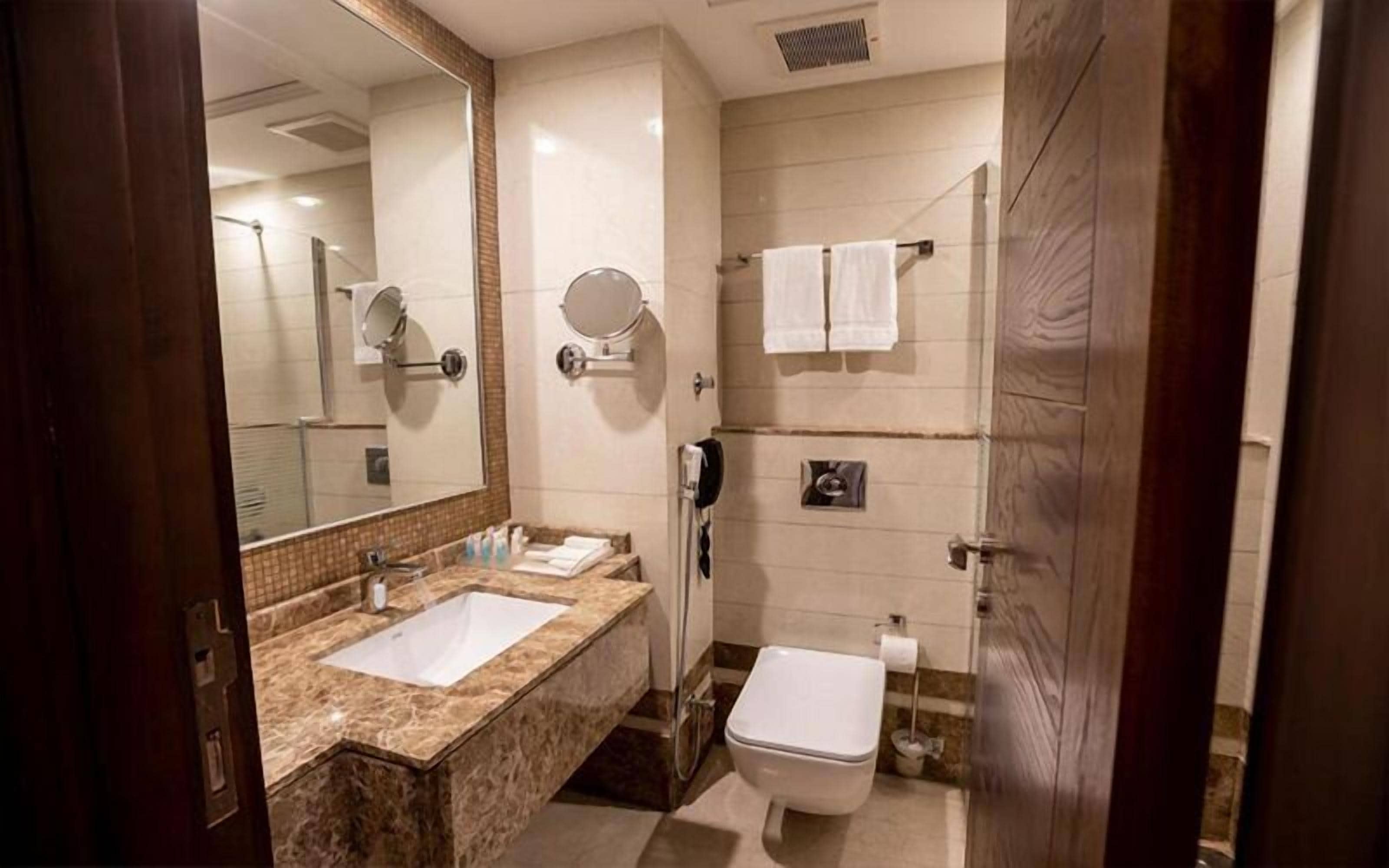 Foto - Violet Al Azizia Hotel MASJID Al Qatari