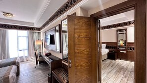 Coffres-forts dans les chambres, rideaux occultants