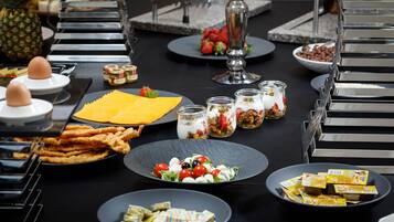 Petit déjeuner buffet compris tous les jours
