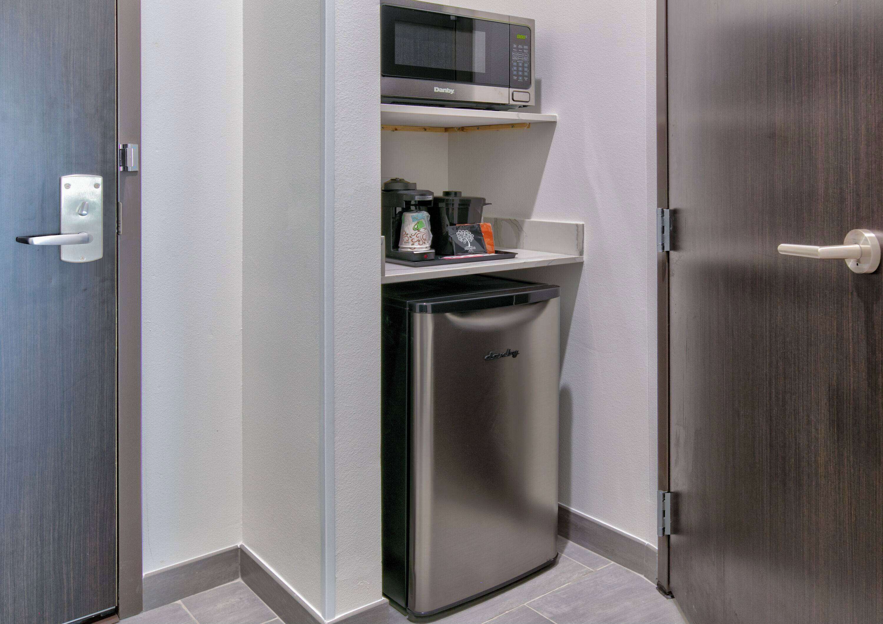 desk, laptop workspace, blackout curtains, soundproofing