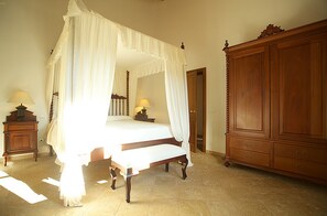 4 habitaciones, tabla de planchar con plancha y wifi gratis 