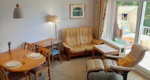 Dining - 2 room vacation apartment Strandpromenade Sankt Peter Ording (Sankt Peter-Ording)