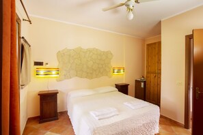 10 bedrooms, WiFi, bed sheets - Relax Nel Parco Naturale Della Maremma Toscana (Grosseto)