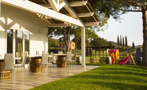 Outdoor dining - Relax Nel Parco Naturale Della Maremma Toscana (Grosseto)