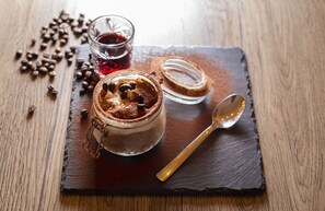 Alimentação e bebidas