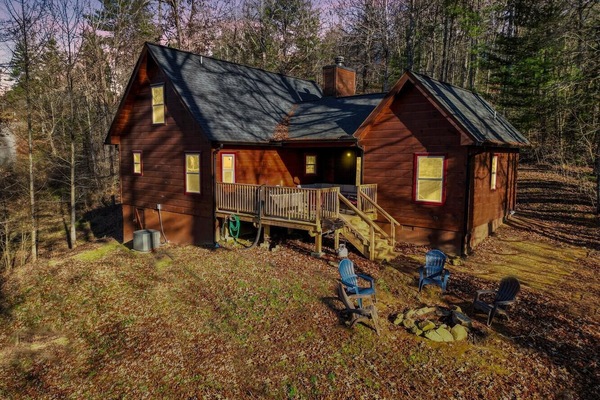 Beautiful, comfy cabin in Suches. -Rick (Feb 2025)