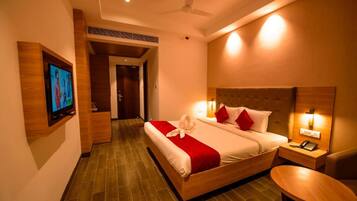 Executive Double Room | Egyptian cotton sheets, premium bedding, rollaway beds, free WiFi