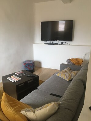 TV - Very comfortable house ideal for hikers (Beaumes-de-Venise)