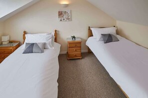 3 chambres, literie de qualité supérieure, fer et planche à repasser