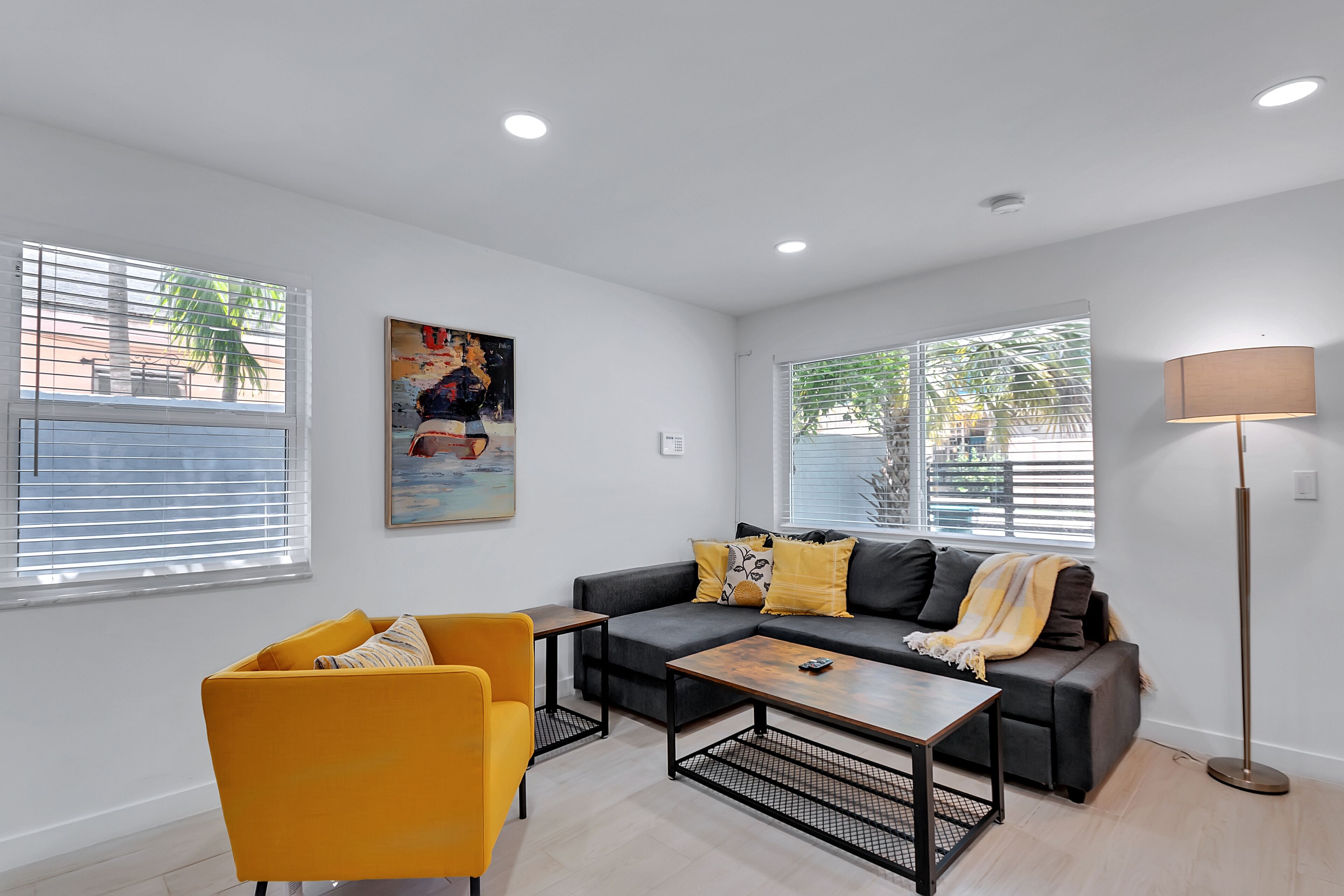 Casita 117 Gated 2 Bed 1 Bath 10 Min to Beach