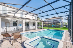 House (Multiple Bedrooms) - Grand, Luxurious Home, Toy Story Room and Big Pool Area #9cg476 (Davenport)