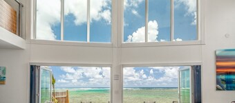 Modern, Beachfront 4 Bdrm - Eastside Retreat with A/C