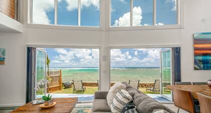 Modern, Beachfront 4 Bdrm - Eastside Retreat with A/C