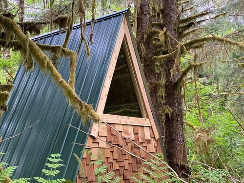 A-Frame #16 Shelter near Olympic National Park